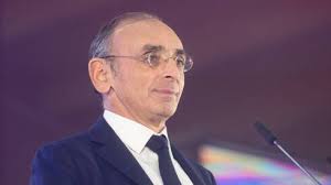 Stewart Chau: «La raison reste au cœur des débats et des discussions mais  elle ne peut aujourd'hui suffire à convaincre»