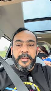 Multitasking smartness ki nishani nahi hai —, yeh dimaag ki efficiency ka  sabse bada dushman hai., Research kehta hai —, Multitasking se productivity  40% tak gir sakti hai., Jab aap ek saath 2 kaam ...