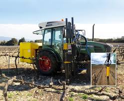 Sur la partie horizontale sont dressés un certain. Les Outils Pour La Complantation De Vigne Mon Viti