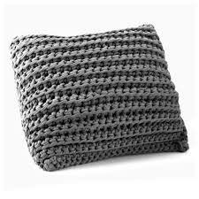 Hallöchen :) heute habe ich wieder etwas gehäkeltes für euch: Kussen Beso In Hoooked Zpagetti Solids Strickanleitungen Lovecrafts
