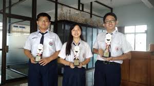 Pertama, marilah kita bersyukur padatuhan kita, allah swt, yang telah memberikan rahmat dan hidayahnya pada kita. Smp Unggul Sakti Borong Piala Lomba Pidato Bahasa Mandarin Tribun Jambi