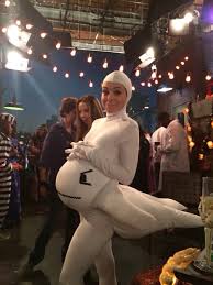 How I Met Your Mother Season 6 Episode 15 Lily Aldrin Pregnant With Her Third Child Film Resimler Resimli Alintilar