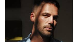 Marcus Barrington para Satellite Magazine XLXIII por Benjamin Patterson