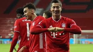 We can customise your new jersey with a print of your favourite bayer 04 player's name or a name of your choice and a number. Bayern Siegt Lewandowski Bestraft Leverkusen Sekunden Vor Spielende Kicker