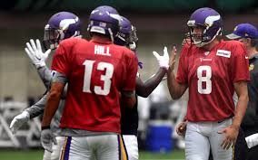 Mike Zimmer Mum On Vikings Titans Starting Quarterback