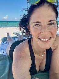 Jodie Johns's Instagram, Twitter & Facebook