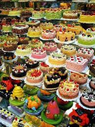 Inspired Thats A Lot Of Cakes Miniature Food Yummy Cakes Food