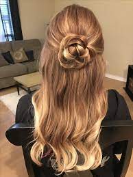 A layered hairstyle for medium length hair, like kate middleton's, adds body without taking away from length. Rose Flower Hair Updo Half Up Half Down Hairstyle For Prom Bride Or Bridesmaid Formal Hair Loose Curls Prom Hair Down Loose Curls Hairstyles Loose Hairstyles