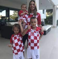 Sports persons (football player), features: Luka Modric Bio Wiki Net Worth Married Wife Kids Age Height