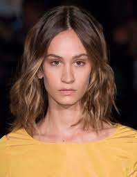 See more of coiffure pour cheveux mi long / long on facebook. Coiffure 2016 Femme Mi Long Les 25 Plus Belles Coiffures De L Annee 2016 Elle