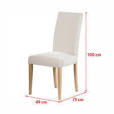 Que vous soyez à la recherche d'une table de cuisine design ou de chaises de salle à manger en accord avec votre décoration intérieure, vous trouverez sur notre site de vente en ligne les produits dont vous rêviez. Lot De 2 Chaises Salle A Manger Beige Pieds En Bois De Hetre Dreta Maisons Du Monde