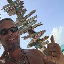 Dawn Theis's Instagram, Twitter & Facebook