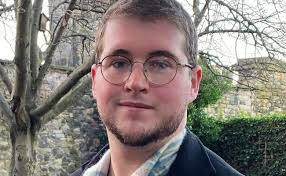 Daniel Heron's Instagram, Twitter & Facebook