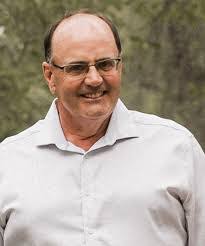 Leo Kramer's Instagram, Twitter & Facebook