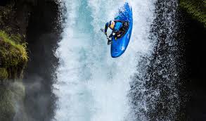 Nouria newman (born 9 september 1991 in la plagne) 1 is a french slalom canoeist who competed at the international level from 2007 to 2015. Interview De Nouria Newman Meilleure Kayakiste Au Monde J Aime Bien Avoir Peur