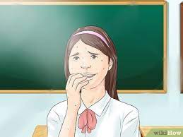 4 Ways To Stop Your Stomach From Growling Loudly In Class