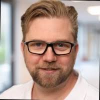 70+ "Uwe Baum" profiles