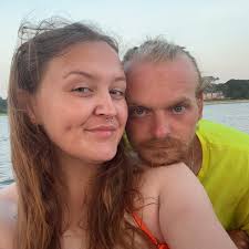 Chelsey Wells (@chelsey.wells.77) • Facebook