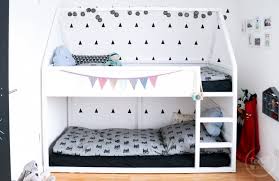 Haus Hochbett Bauanleitung Ikea Hack Und Ein Paar Tolle Ideen Fur S Kinderzimmer Kinderbett Ikea Bett Kinderzimmer Kinderbett Ideen