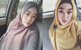 Biodata profil foto tentang tanggal lahir larissa chou dan juga gosip dan foto keren lainnya selain online magazine about the beauty around us, foto artis hot dan seksi, biodata, dan gosip artis. Ini Biodata Lengkap Larissa Chou Menantu Ustadz Arifin Ilham Ragam Informasi