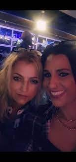 Alena Shafer's Instagram, Twitter & Facebook