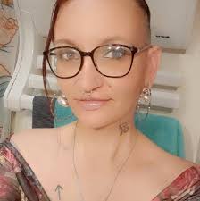 Doonuts and co Nancy St Sébastien Vôtre spécialiste en donuts et Bubble tea  vous accueille du lundi au samedi de 09h30 à 19h30 au centre commercial St  Sébastien. Disponible également sur Ubereat.