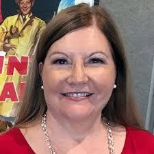 Renee Delong's Instagram, Twitter & Facebook