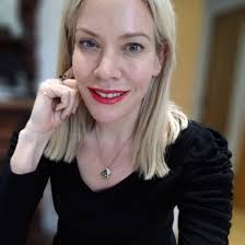 Gabrielle Shaw's Instagram, Twitter & Facebook