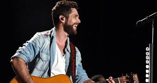 Watch Thomas Rhett Perform Be A Light On Cmt Celebrates Our Heroes Thomas Rhett Country Girl Quotes Country Girl Problems