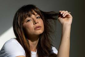 Débora Veneziani estrela tragicomédia "Moliére"