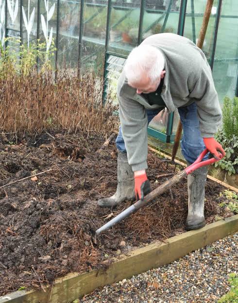 Do you dig it? – Nags Hall Gardener