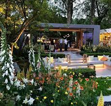 Really Loved This Sunken Garden With Contemporary Garden Room At Chelsea Today The Planting And Colours W Garden Room Contemporary Garden Rooms Sunken Garden