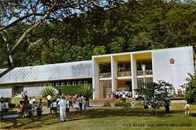 Old Photos Of Singapore Before It Became A Gleaming Metropolis Singapore Photos History Of Singapore Photographs And Memories