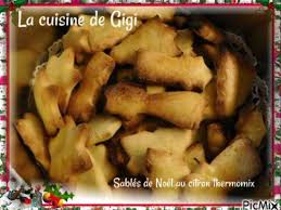 Voici une autre recette de biscuits de noel, facile et simple a préparer chez vous avec le thermomix. Recettes De Thermomix Et Noel