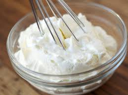 Upgrade Whipped Cream Add A Few Tablespoons Of Sour Cream To Heavy Cream Before Whipping Or Ge Cooking And Baking One Ingredient Recipe Making Whipped Cream