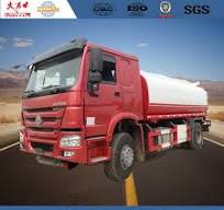 Factory price Brand HOWO 4X2 4,000L fuel tank Truck in china ...