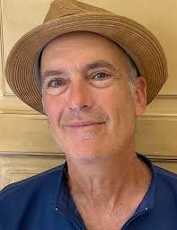 Daniel Barsky's Instagram, Twitter & Facebook