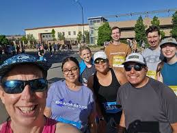 Sarah Quandt's Instagram, Twitter & Facebook