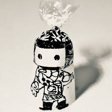 There are currently a total of 3 pokémon in the 胖丁 family. ä¸ä¸ Meedoo Doo Twitter