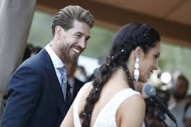 Maybe you would like to learn more about one of these? Un Famoso Se Sincera Sobre La Boda De Sergio Ramos Y Pilar Rubio Iba Tan Pedo Que Pense Que El Dragon Era De Verdad El Huffpost
