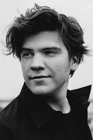 Bernard Dufour : biographie, filmographie, photos & vidéos