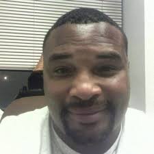 Darryl Gill (@CHAWKALETLUVUR)