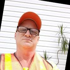 Dwayne Moxley's Instagram, Twitter & Facebook