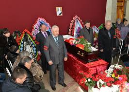We did not find results for: Neskolko Tysyach Chelovek Prishli Prostitsya S Yuriem Antaradonovym Foto Novosti Gornogo Altaya Novosti Respubliki Altaj