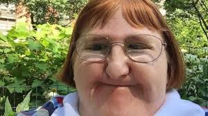 Journalist Told She S Too Ugly For Selfies Responds In The Best Possible Way Gma