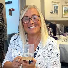 Are Christmas cards available in Mexico?