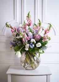Tesco Direct Tesco Crackle Ball Vase Rose Spring Flower Arrangements Flowers Bouquet Gift Flower Arrangements