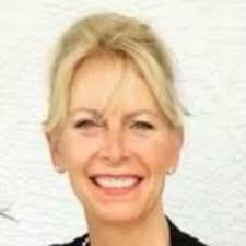 Brenda Bronson's Instagram, Twitter & Facebook