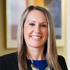 Lisa Wampler's Instagram, Twitter & Facebook