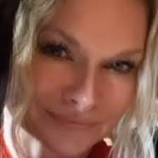 Laura Timko's Instagram, Twitter & Facebook